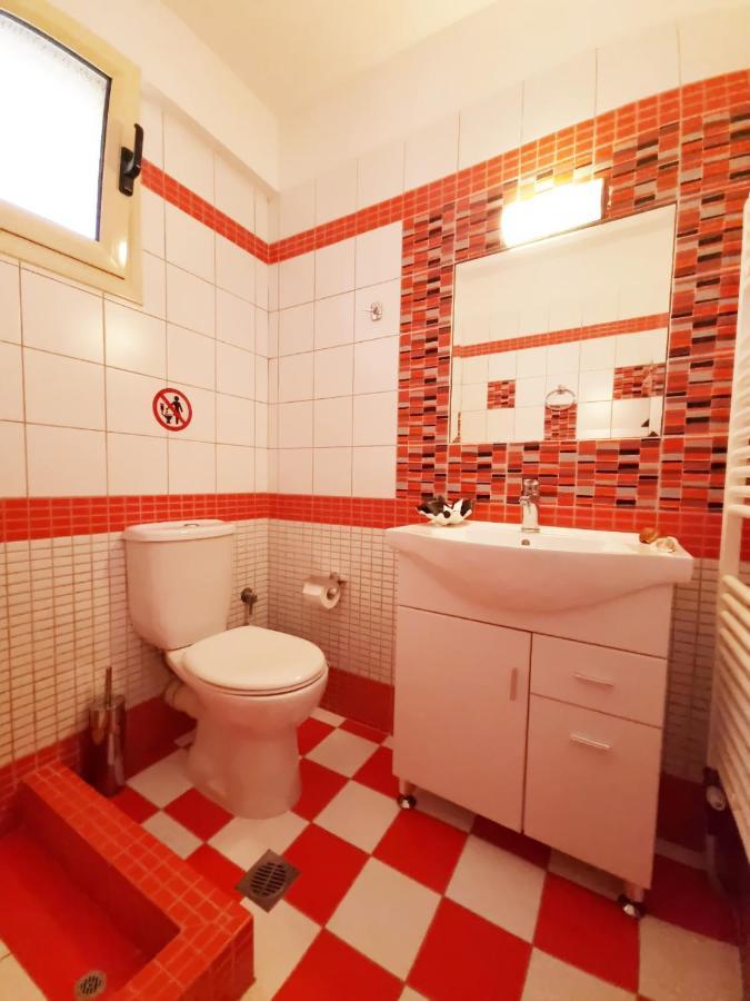 شقة Διαμερισμα Su Casa كوروبيون المظهر الخارجي الصورة