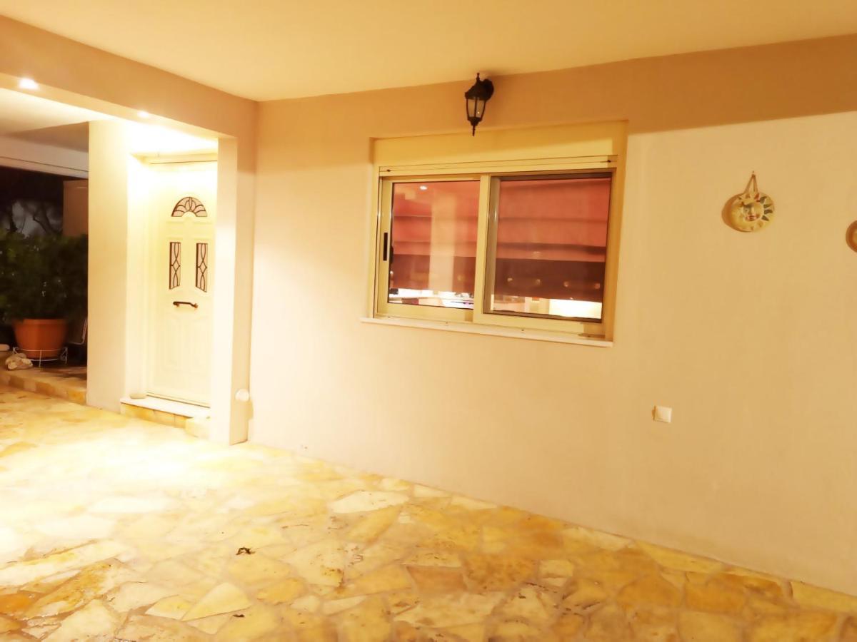 شقة Διαμερισμα Su Casa كوروبيون المظهر الخارجي الصورة